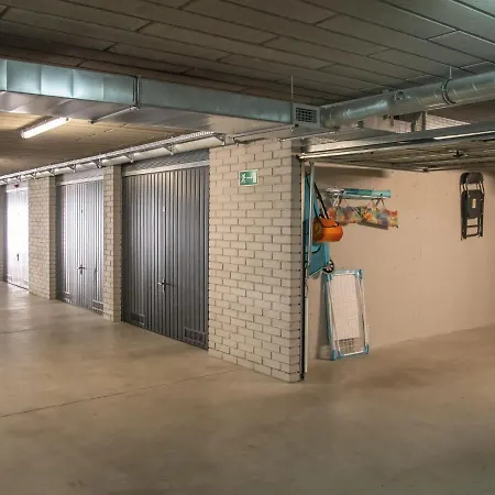 Blizej Morza 56 Z Prywatnym Garazem I Rowerami W Cenie Apartment Kolobrzeg Exterior photo